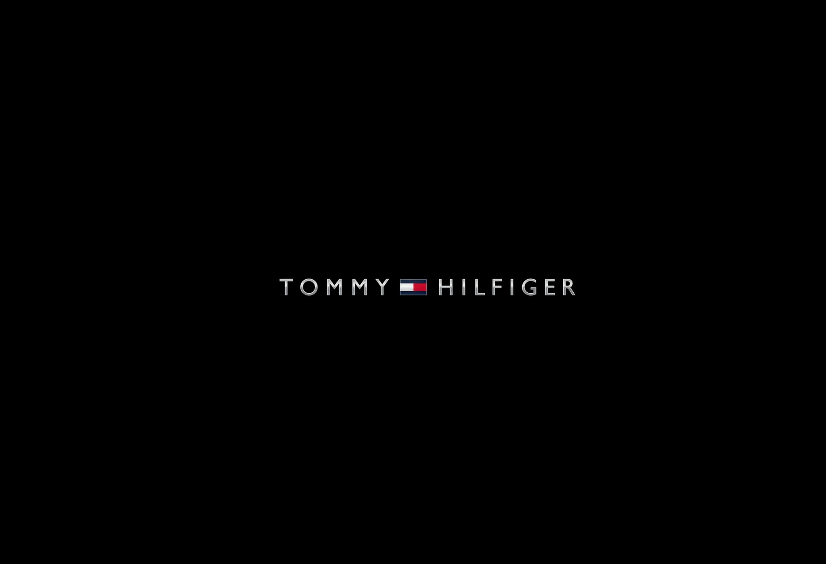 TOMMY HILFIGER
